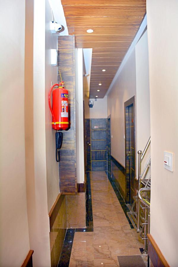 Hotel Nest N Rest - Mumbai Exterior foto