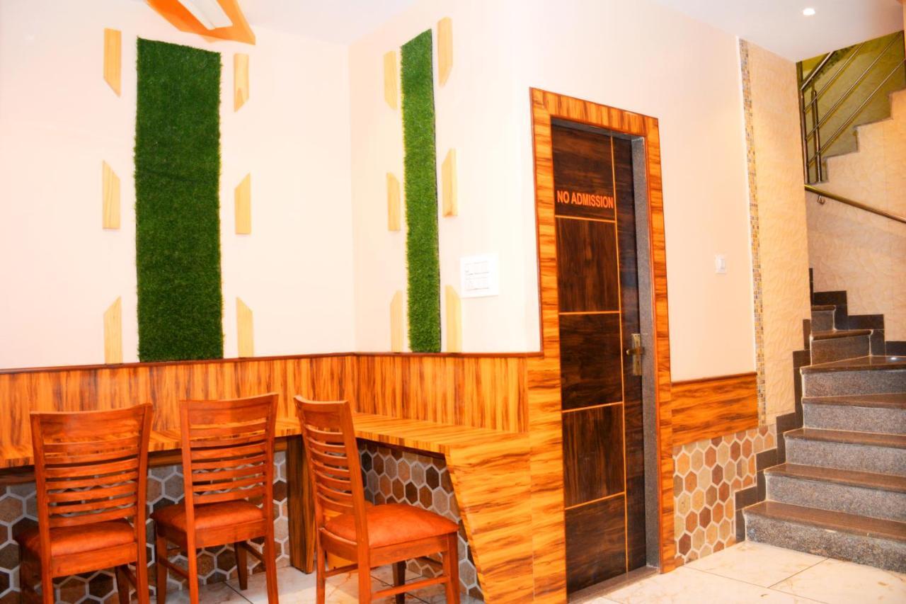 Hotel Nest N Rest - Mumbai Exterior foto